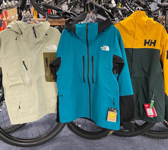 What to Wear Skiing in New England (So You Stay Warm, Dry, and Comfortable)