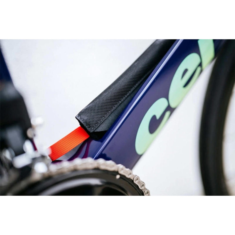 Load image into Gallery viewer, Cervelo P-Series 105 Race Tri Bike 2026
