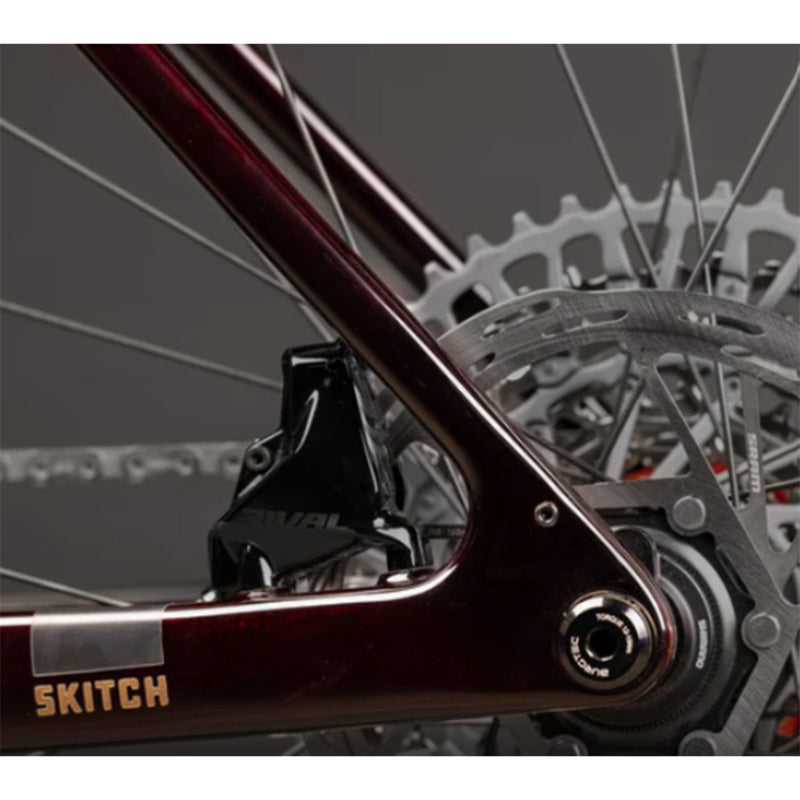 Load image into Gallery viewer, Santa Cruz Skitch 1.1 Carbon CC 700c Apex Kit E-Bike 2026
