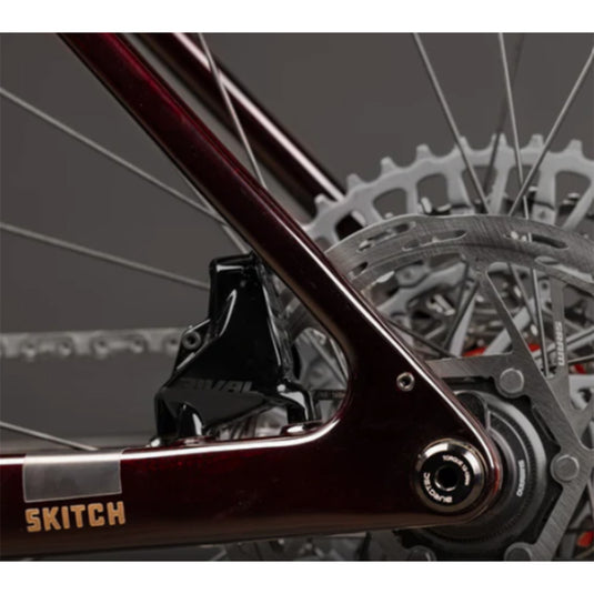 Santa Cruz Skitch 1.1 Carbon CC 700c Apex Kit E-Bike 2026