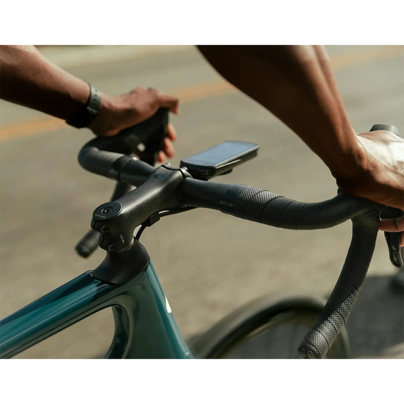 Load image into Gallery viewer, Cervelo Caledonia 105 Road Bike 2026
