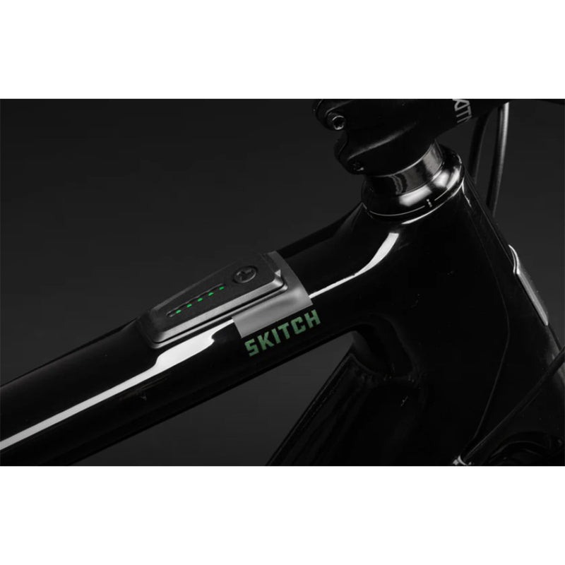 Load image into Gallery viewer, Santa Cruz Skitch 1.1 Carbon CC 700c Apex Kit E-Bike 2026
