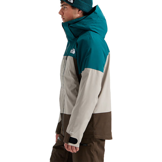 The North Face Chakal Jacket 2027