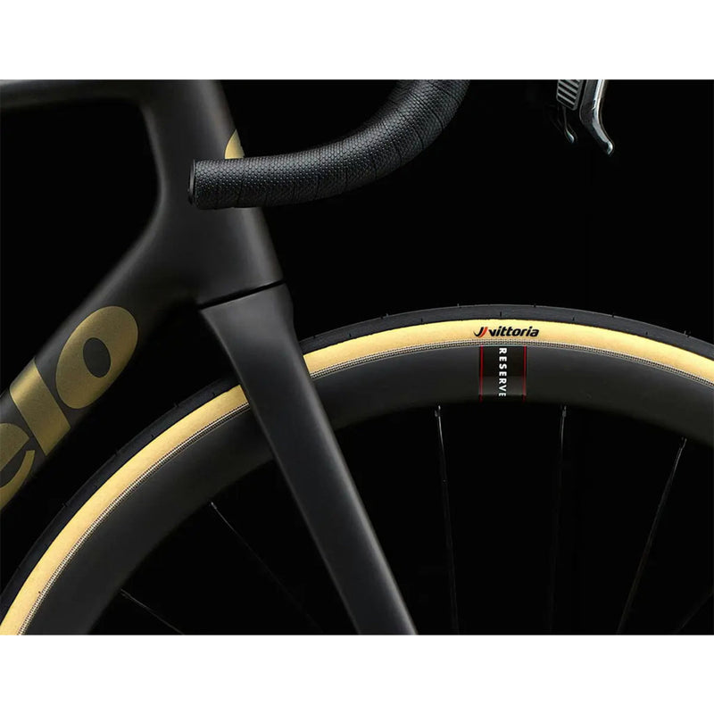Load image into Gallery viewer, Cervelo R5 Ultegra Di2 Road Bike 2026
