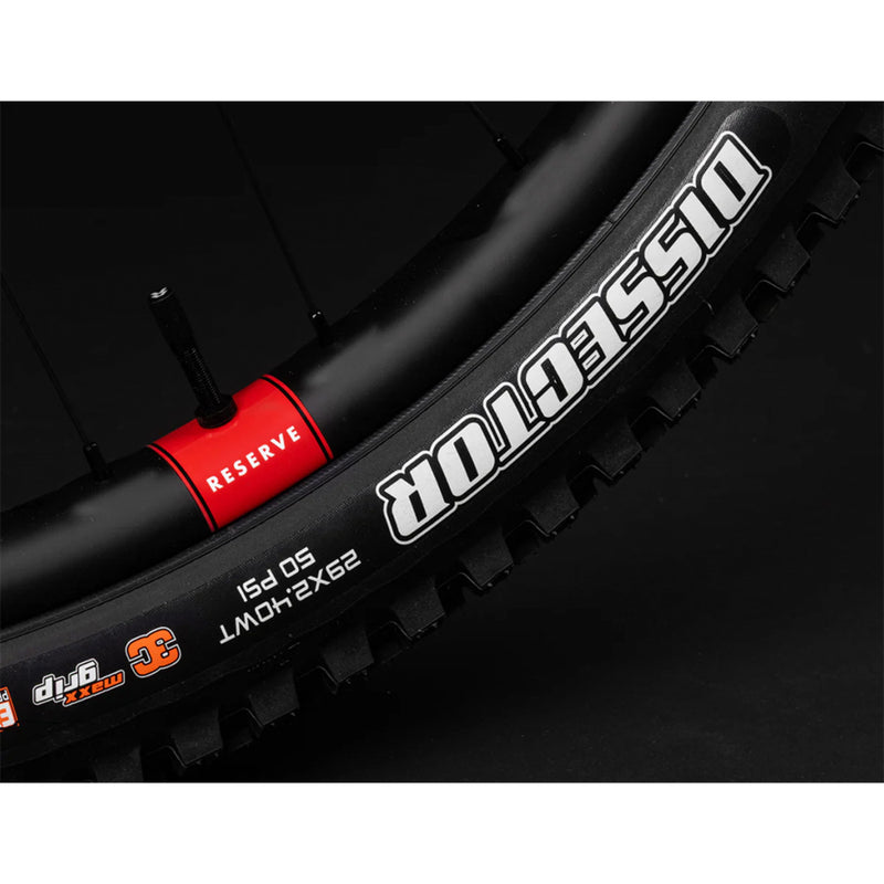 Load image into Gallery viewer, Santa Cruz Tallboy 6 Carbon CC 29" XX AXS FA RSV Kit Mountain Bike 2027
