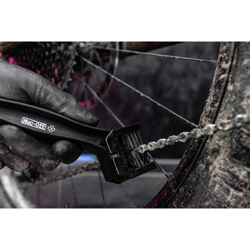 Load image into Gallery viewer, Muc-Off Bicycle Chain Brush
